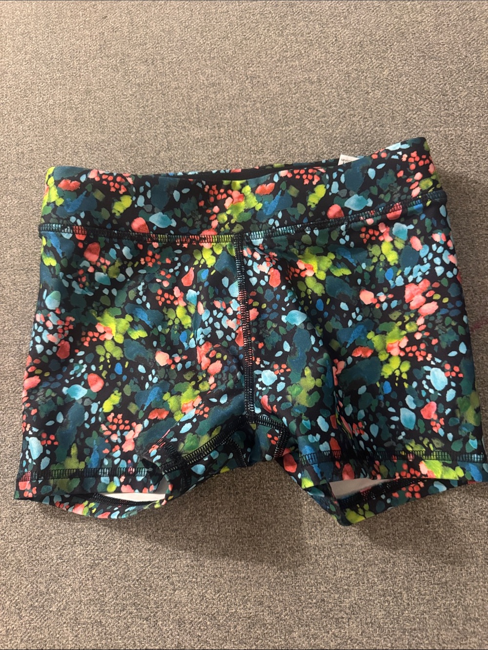 5/$15- DSG shorts size small